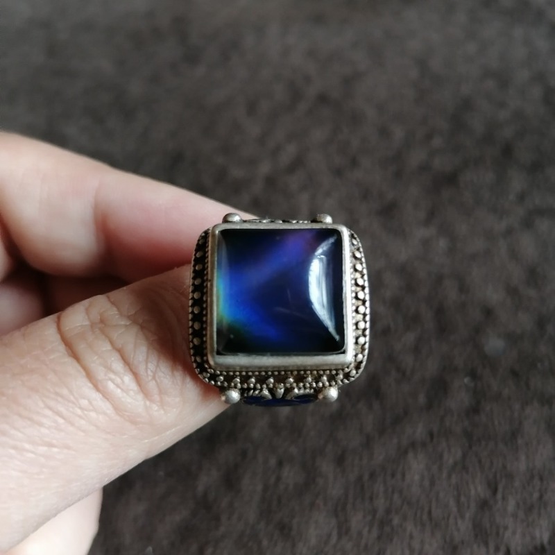 Vintage Collectible Jewelry - Vintage Tibetan Silver Ring with Color-Changing