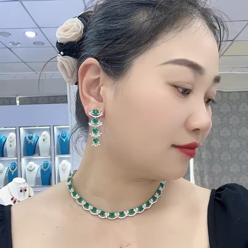 Designer Collection Style Earr - Vintage Collectible Jewelry recension och pris